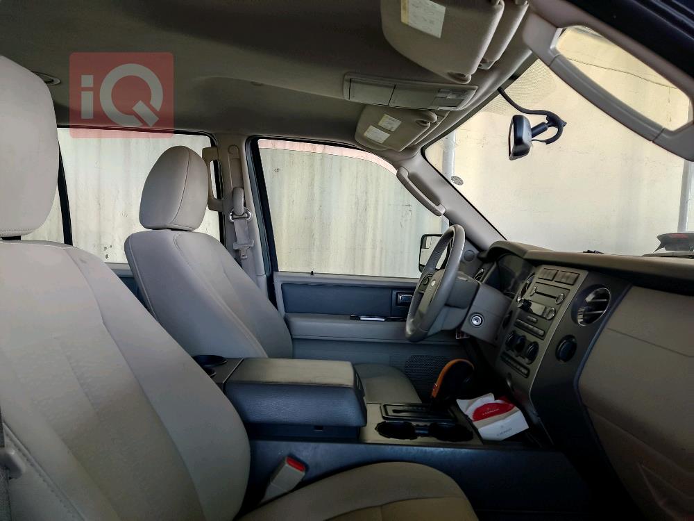 Ford Expedition